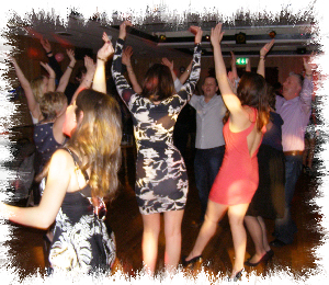 Mobile Disco Kent Disoc Dancers Image