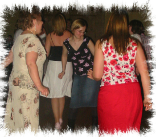 mobile disco teston disco dancers