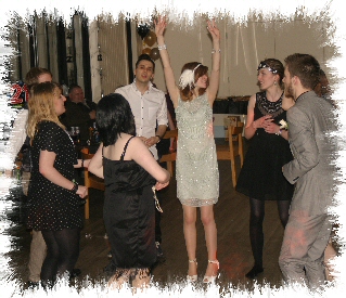 mobile disco egerton fancy dress party dancers