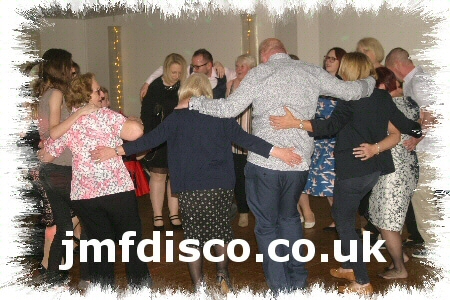 mobile discos in folkestone dancers image