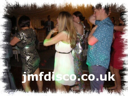 mobile disco tunbridge wells party dancers