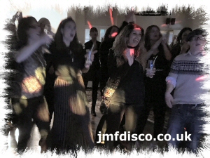 mobile disco whitstable party dancers
