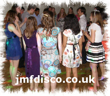 mobile disco gravesend dancers