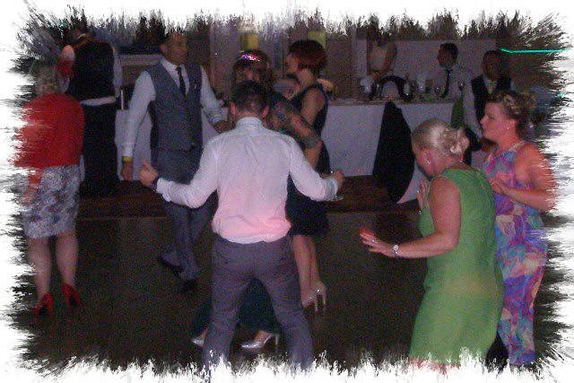 mobile disco west wickham dancers