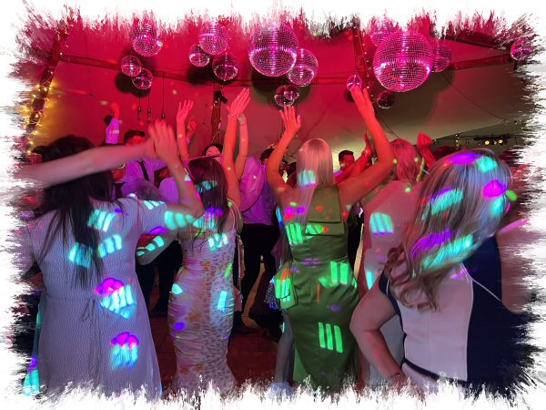 wedding disco dancers whitstable